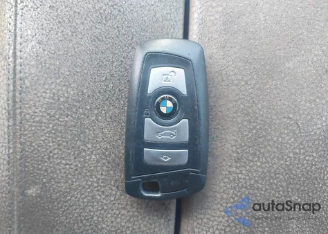 2011 BMW 535I xDrive из США, поврежденный, VIN WBAFU7C55BC876706